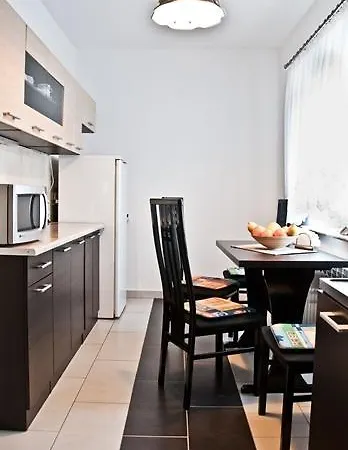 Bed & Breakfast Dom Goscinny Raszkowianka *